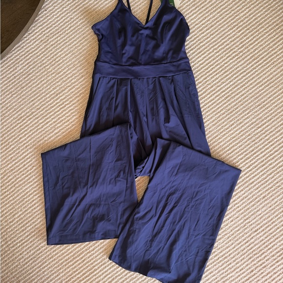 HALARA Navy Wide-Leg Jumpsuit Pants with Pockets - Picture 6 of 7